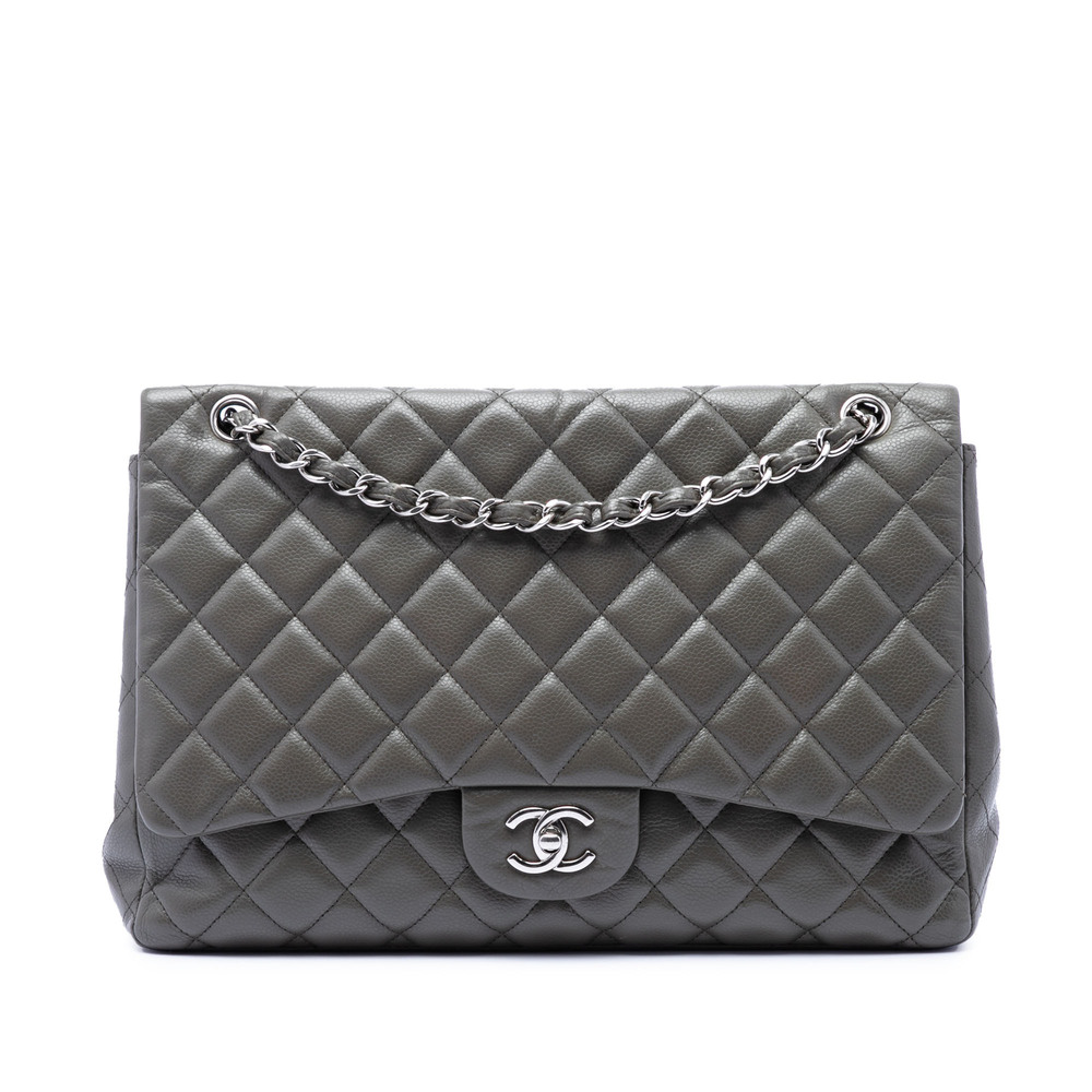 Pre-Loved Chanel Maxi Classic Caviar Single Flap
